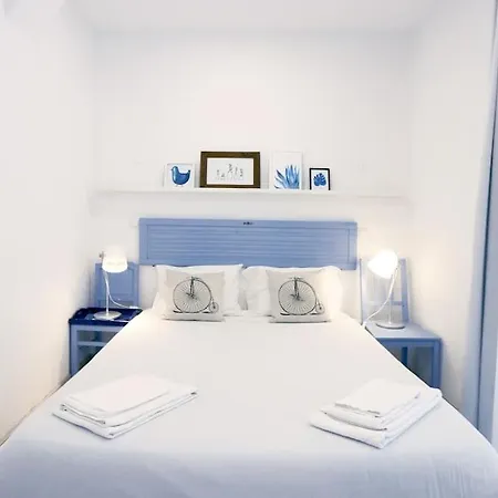 Alfama's Hidden Terrace Gem Apartamento